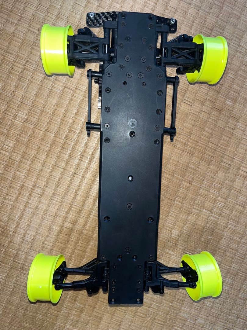 ReveD RDX シャーシのみ　メカは外します