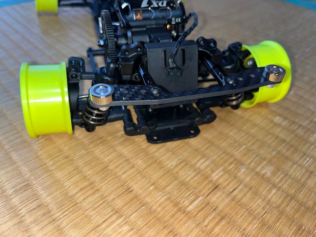 ReveD RDX シャーシのみ　メカは外します