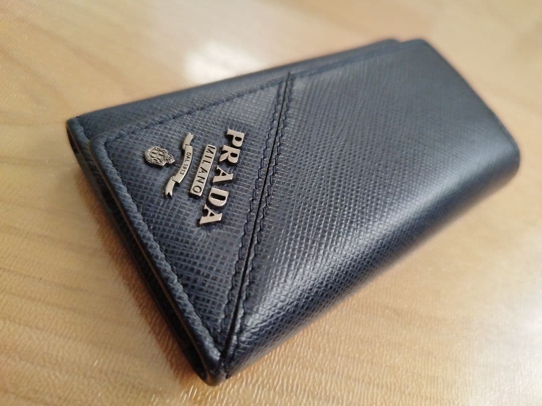 PRADA サフィアーノレザー キーケース