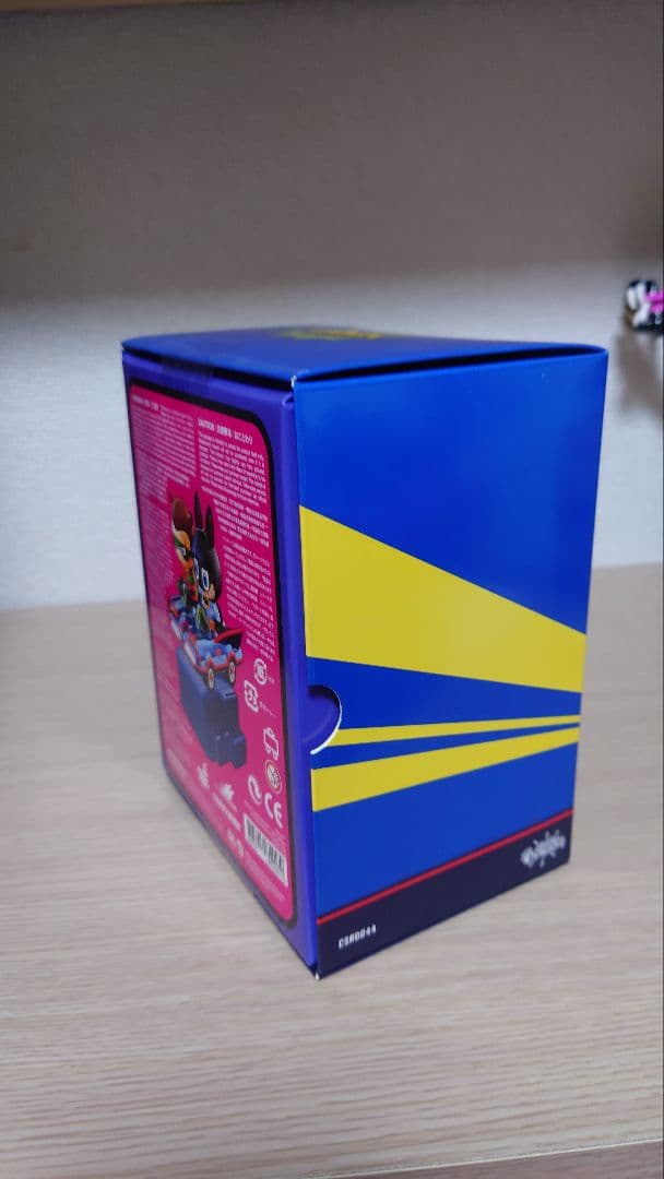 LABUBUバットマンのコスライダーpopmart　新品未開封