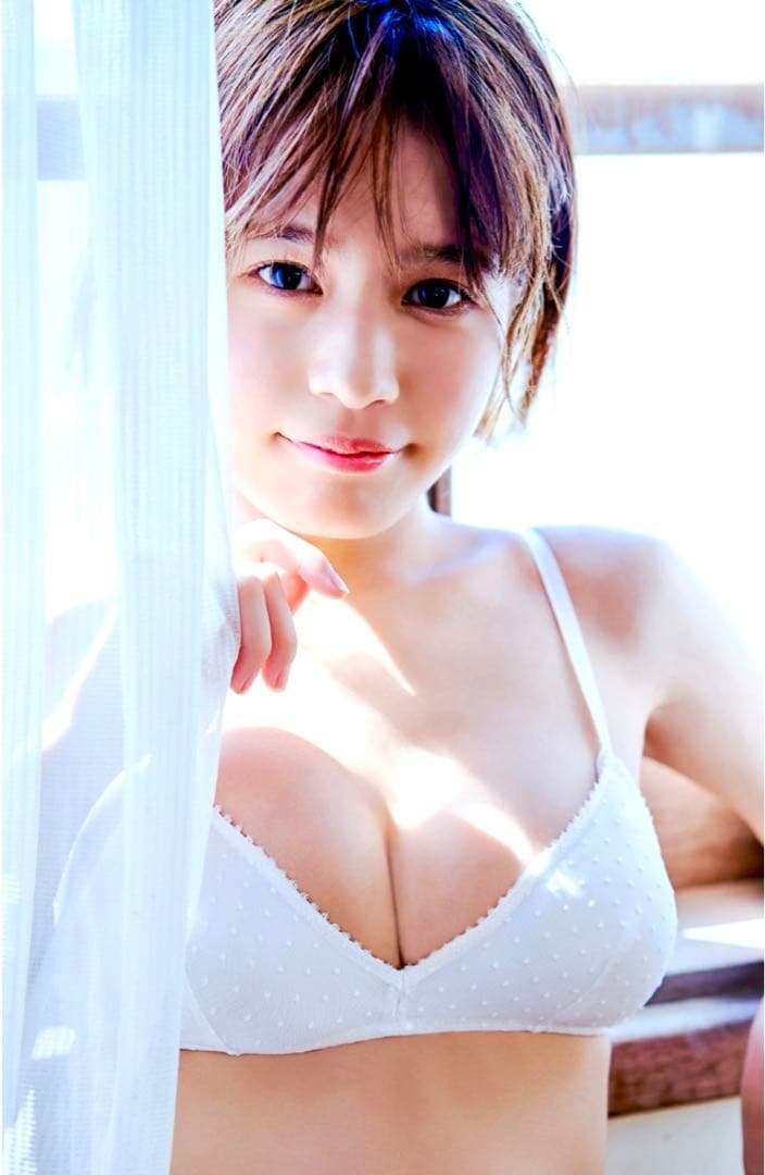 夏芽すず　ヤングマガジンサイン入りチェキ当選品