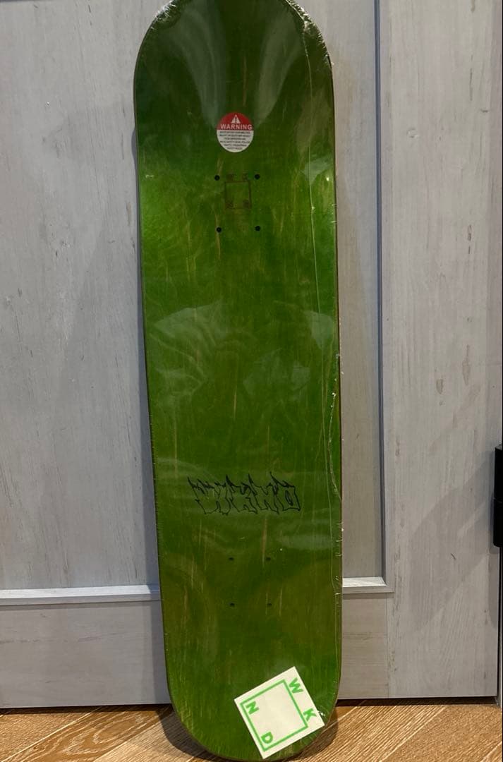 WKND ウィークエンド 8.25\" 新品デッキ スケボー