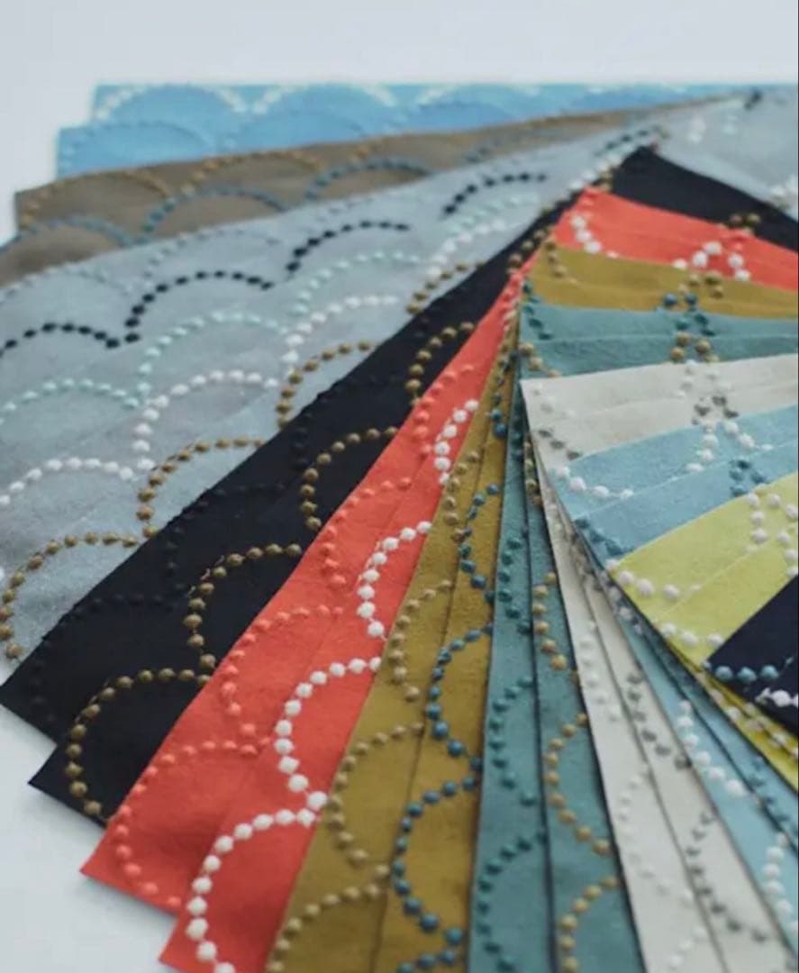 北欧スタイル】ミナペルホネン　スツール　イス　椅子　オットマン　インテリア　家具