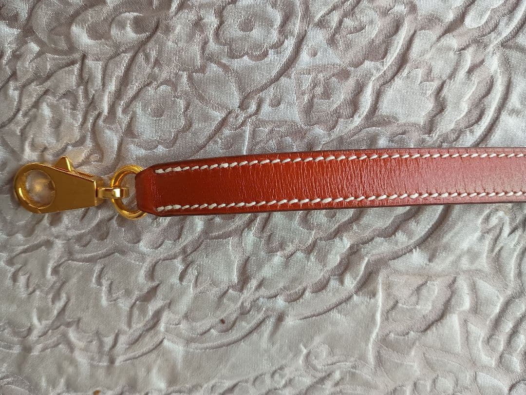 エルメス ケリーバッグ バーガンディ色の付属品 ショルダーストラップ