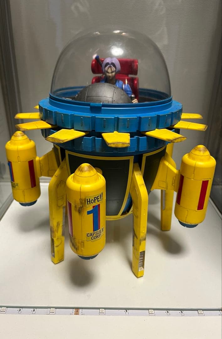 ドラゴンボール　プラモデル　タイムマシン　29cm 全塗装　(難あり)