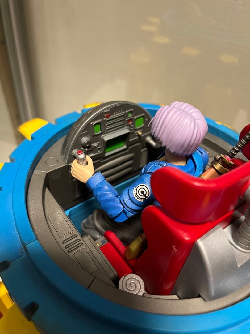 ドラゴンボール　プラモデル　タイムマシン　29cm 全塗装　(難あり)