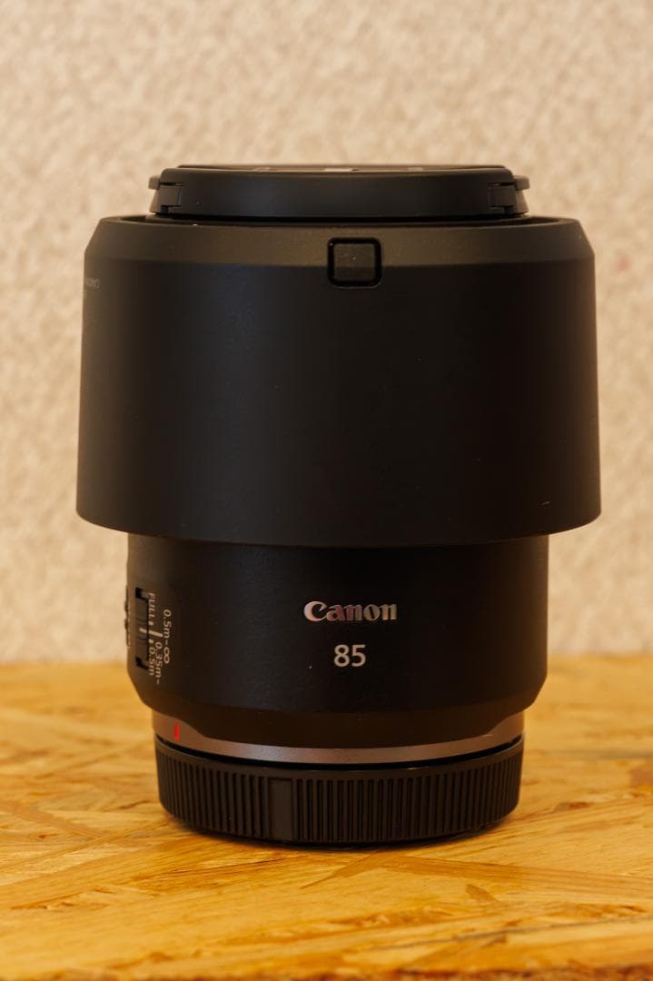 Canon RF85mm F2.0 MACRO IS STM 保証期間内