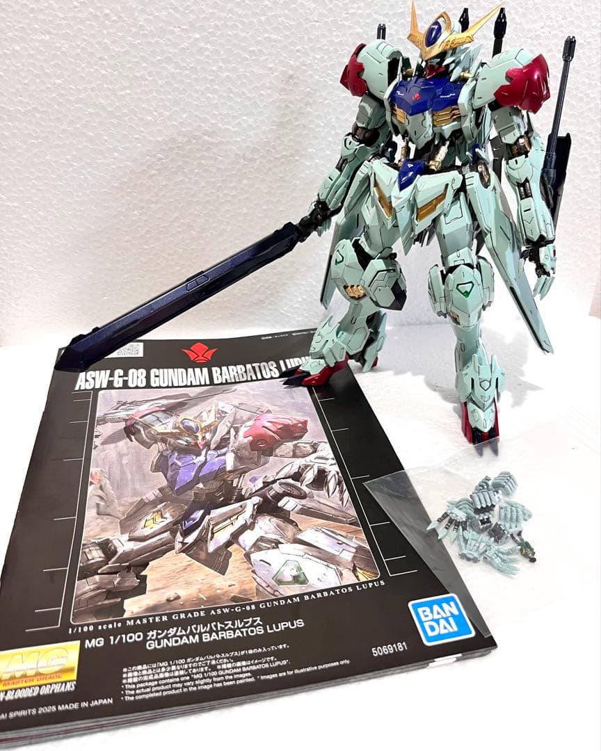 MG 1/100 ガンダムバルバトスルプス 塗装済 完成品 鉄血のオルフェンズ