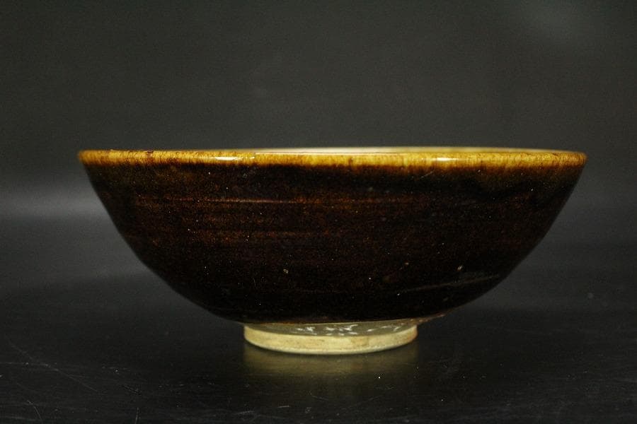 瀬戸名工 早梅亭 弘法善治(加藤善治)黄瀬戸茶碗 箱入(メ1297)