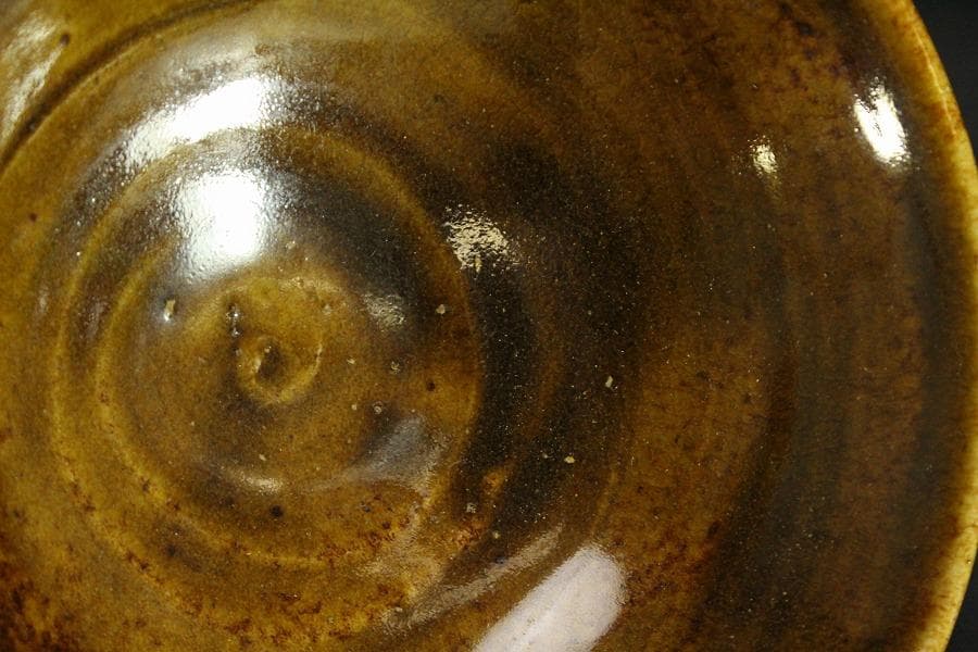 瀬戸名工 早梅亭 弘法善治(加藤善治)黄瀬戸茶碗 箱入(メ1297)