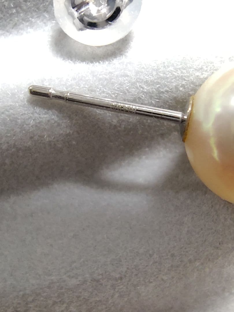 Nana　新品同様アコヤ真珠 k14wg ピアス 約8.5〜9mm