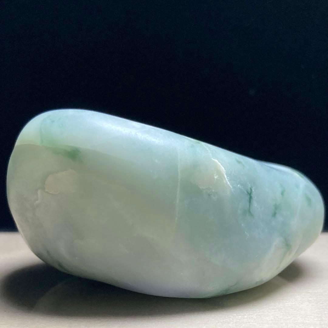 【専用品】糸魚川翡翠　氷質 翡翠　ラベンダー入り　原石　174.8ｇ