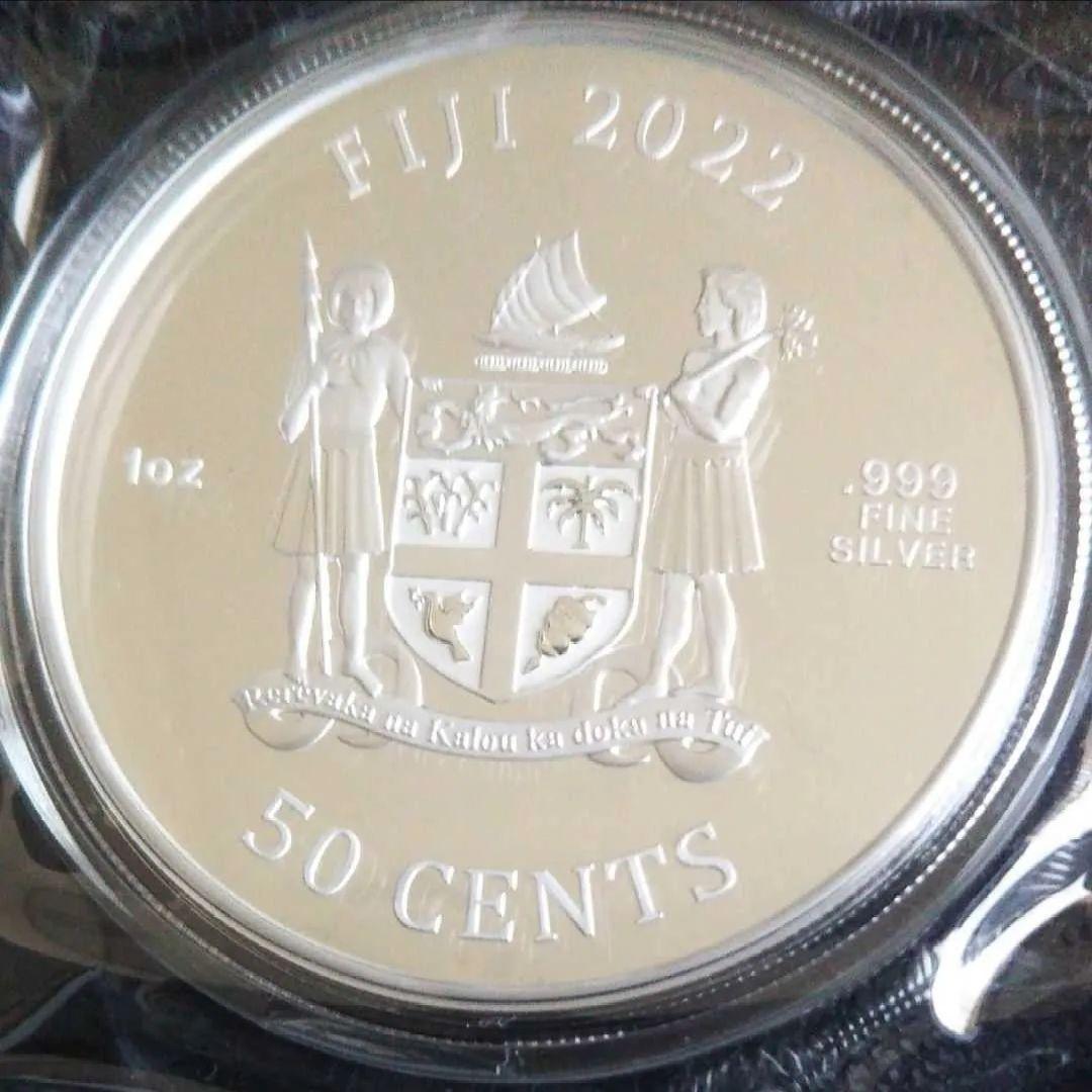 2022年 フィジー 猫シリーズ カラー版 庭で遊ぶ猫 1オンス銀貨 純銀