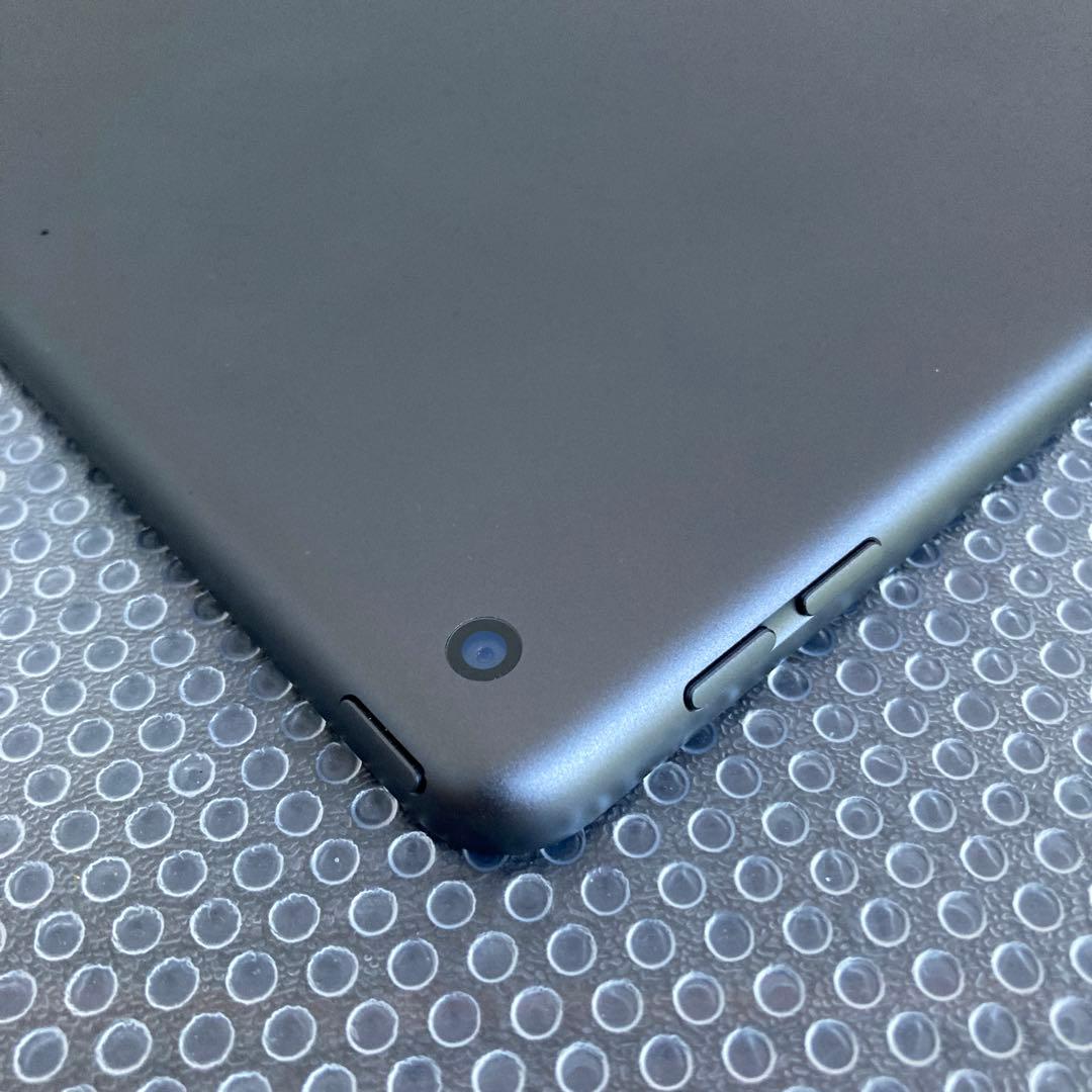 2873【早い者勝ち】電池ほぼ新品☆iPad7第7世代32GB WIFIモデル☆