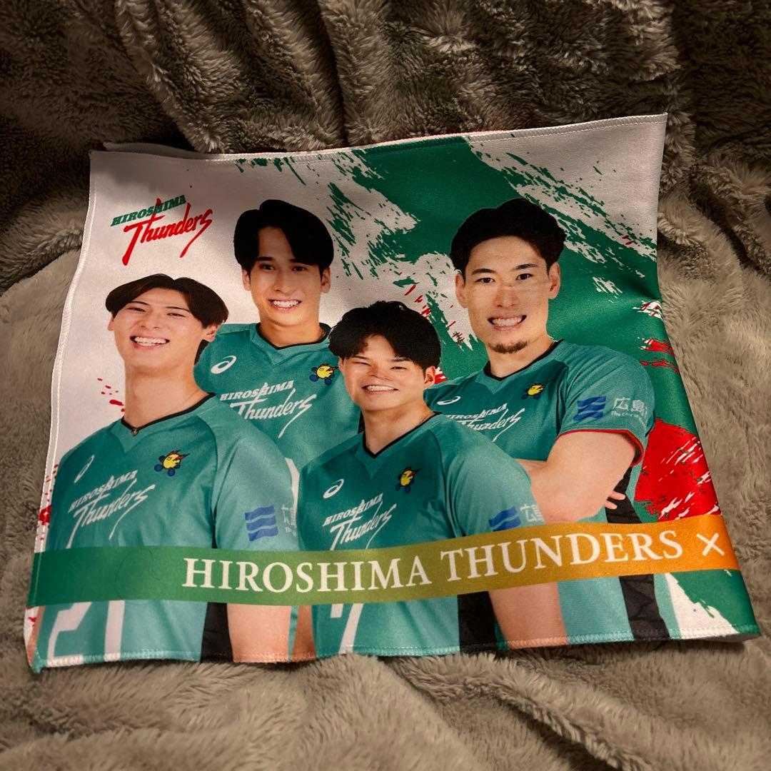 HIROSHIMA THUNDERS x SUNTRY SUNBIRDS タオル