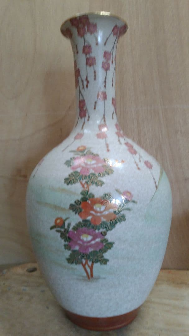 薩摩焼き、鶴首壺