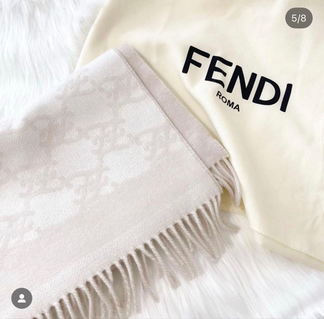 FENDI マフラー