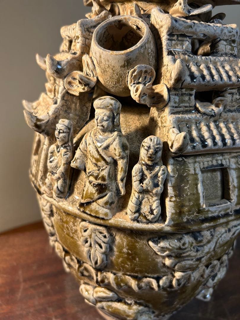 中国骨董　青磁神亭壺(せいじしんていこ) 漢緑釉　三国時代