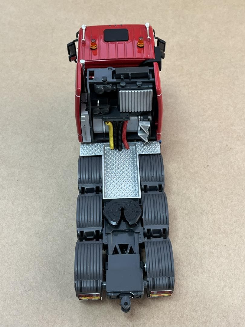 ミニカー WSI Nooteboom Mercedes Benz ActrosTitan