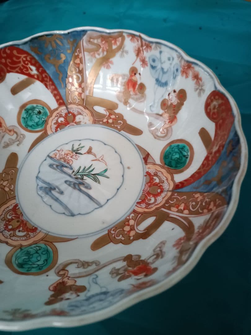 古伊万里　金彩染め付け　赤絵唐子人物絵　三つ鉢揃い　菓子鉢　美術品　江戸期