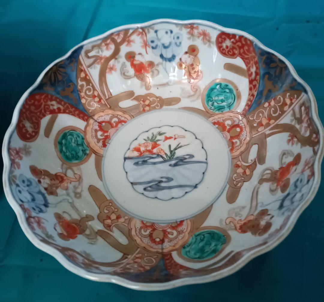 古伊万里　金彩染め付け　赤絵唐子人物絵　三つ鉢揃い　菓子鉢　美術品　江戸期