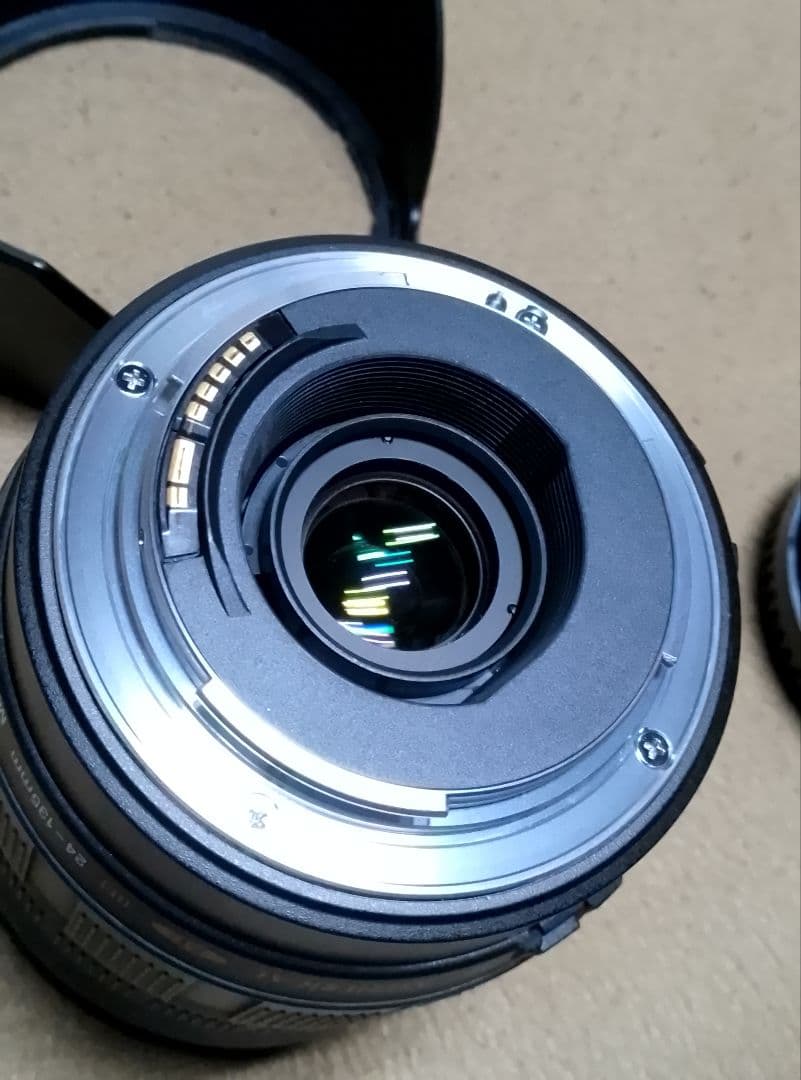 TAMRON 24-135mm f/3.5-5.8 マクロレンズ