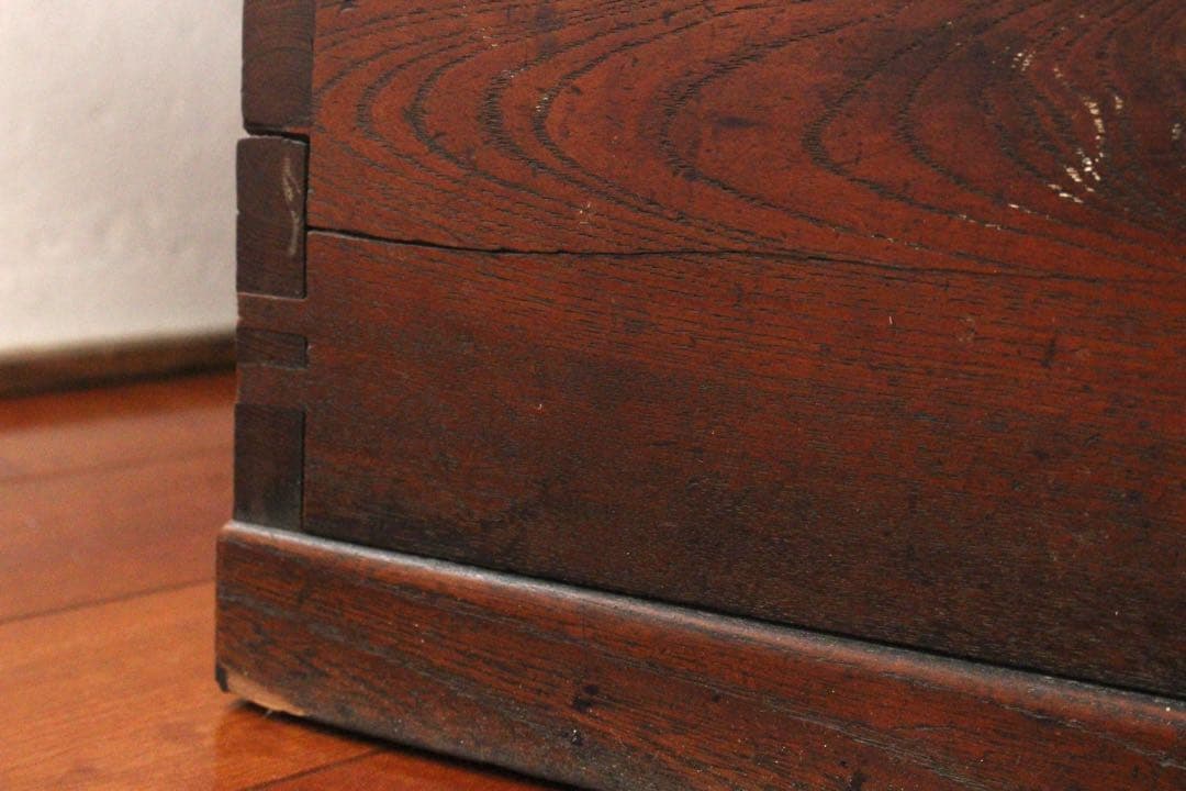M*u様 No4524 時代　欅材　黒柿　関西火鉢　横73×縦49cm 引出し付