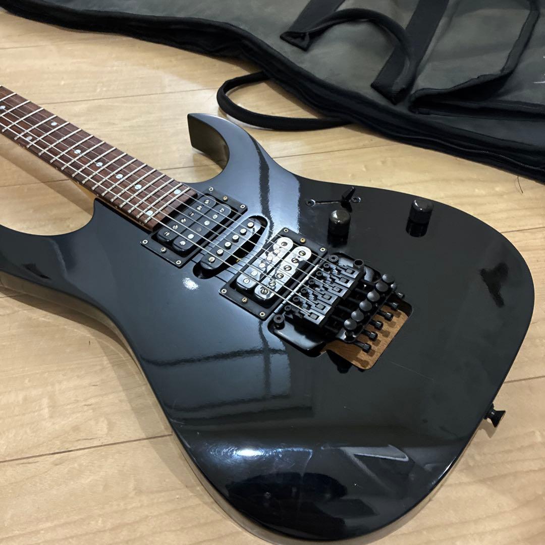 アイバニーズ　エレキギター　rgシリーズ　現状にて