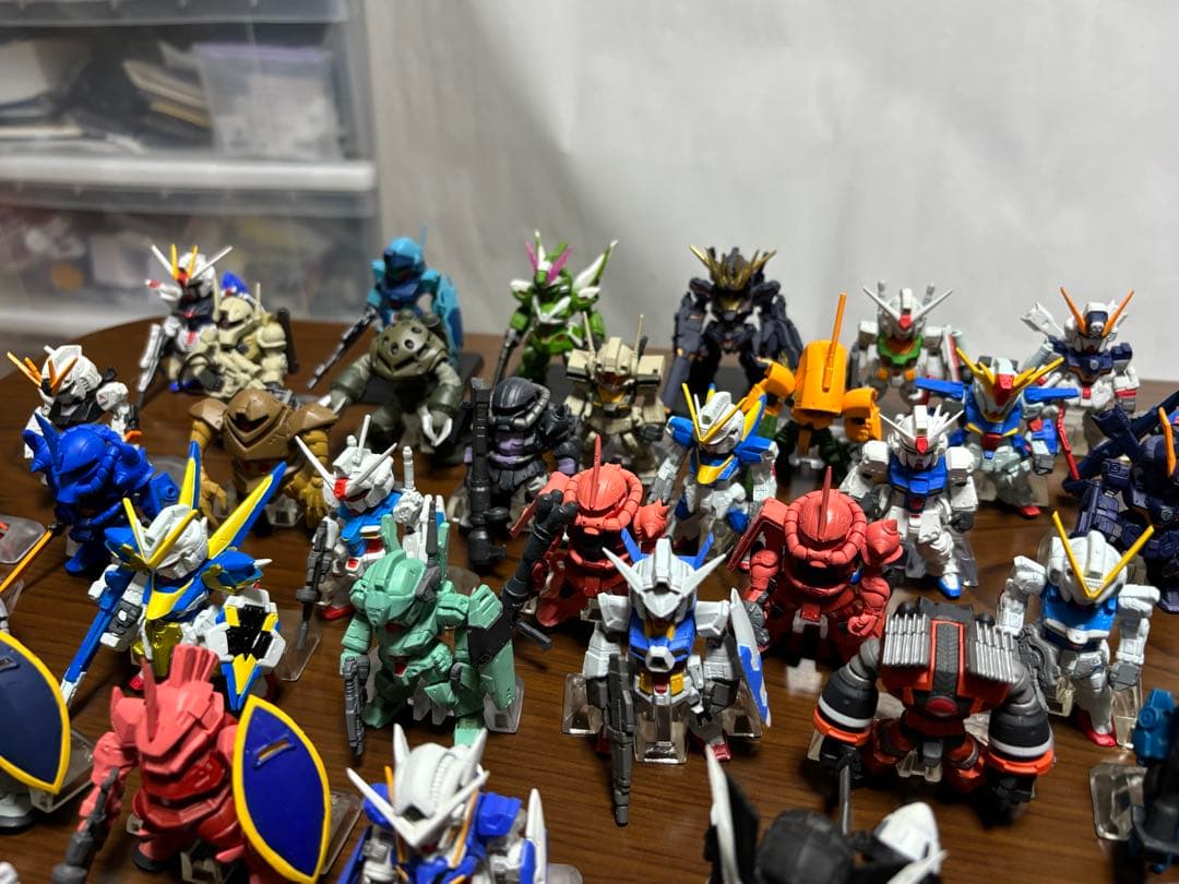 値下げ中！　FW ガンダムコンバージ　約90体セット