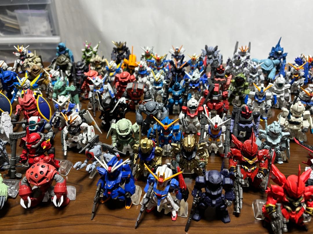 値下げ中！　FW ガンダムコンバージ　約90体セット
