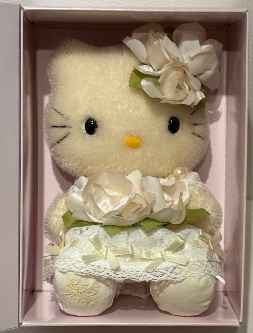 ❣️セール❣️サンリオ　キティ　ぬいぐるみ　限定　コレクション　新品タグ付　希少レア