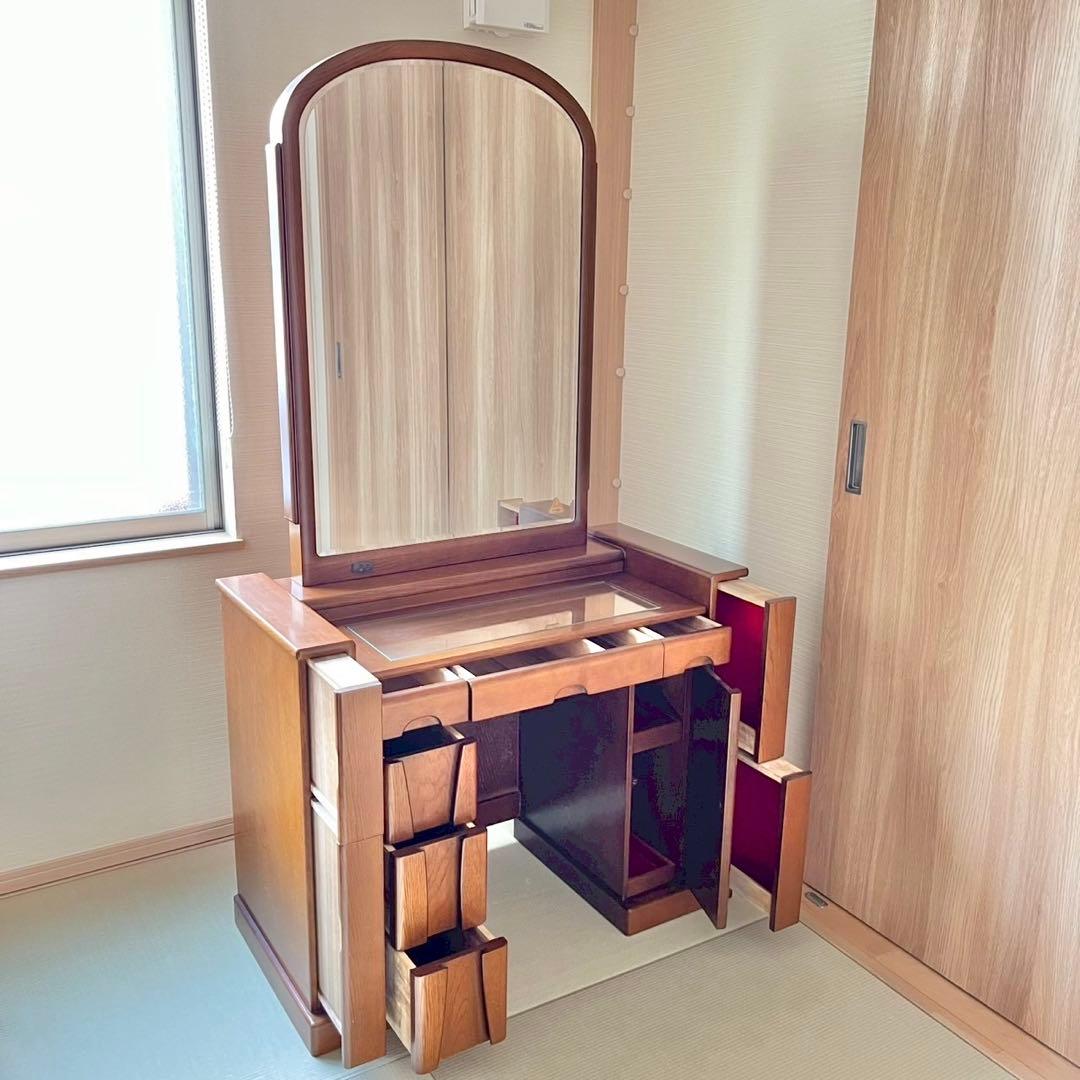 り*い様 カリモク　ドレッサー　家具　鏡台　化粧台　アンティーク　ヴィンテージ