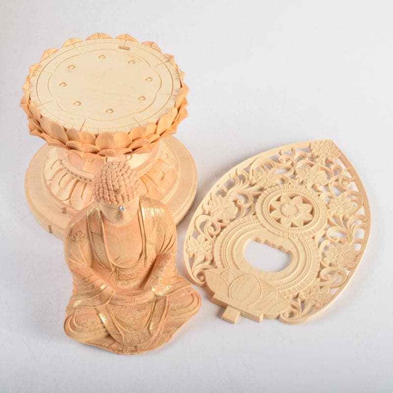 仏教美術　桧彫刻　釈迦如来座像　仏像　蓮華台　C　8855