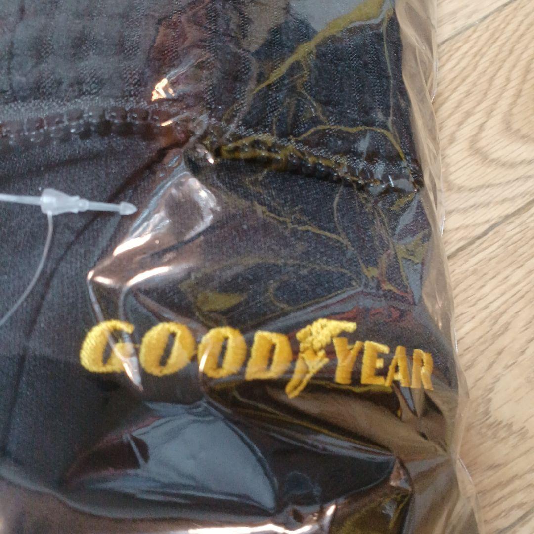 『り』新品未使用☆GOODYEAR APEX WIN ジャケット XXL
