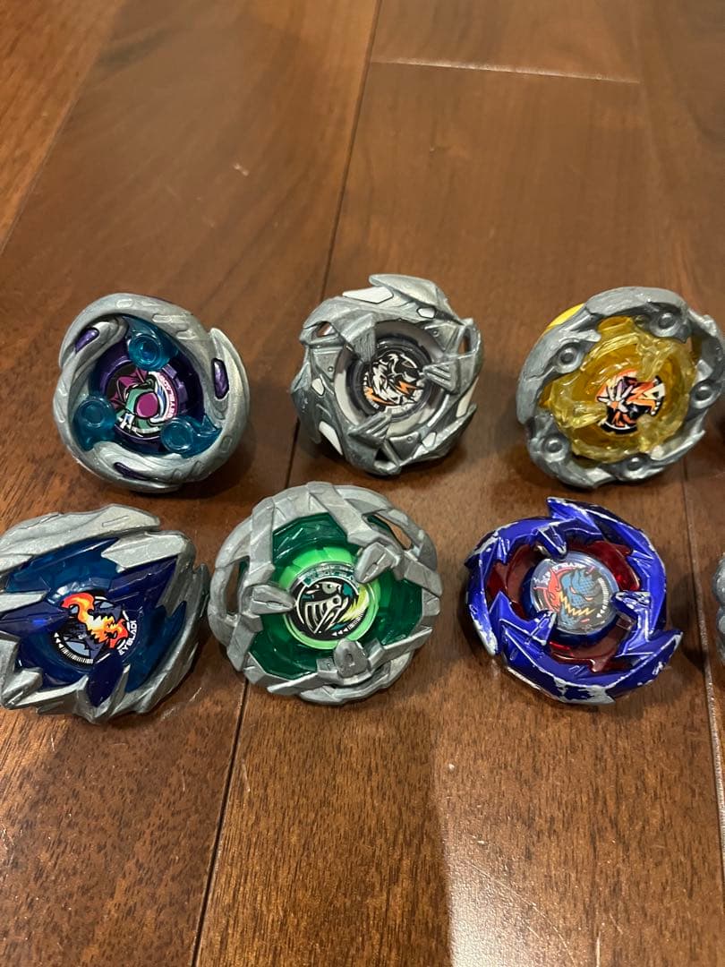 ベイブレードセット ベイスタジアム付き　ランチャーセット