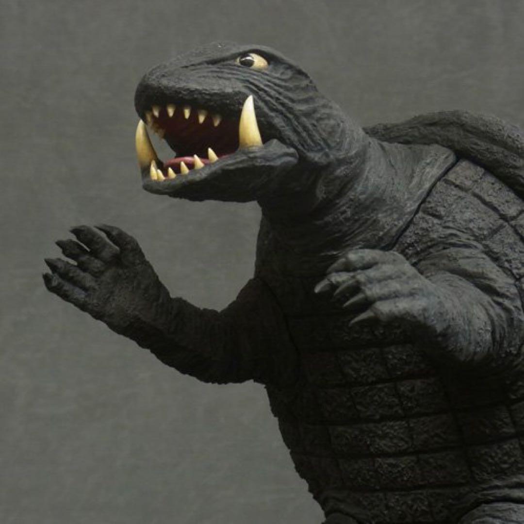 ガメラ　フィギュア　少年リック限定商品