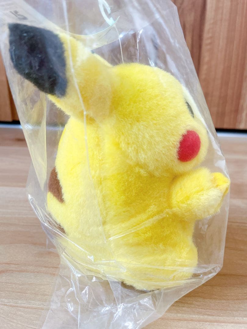 フ*ミ様 ピカチュウ ぬいぐるみ　初期　TOMY 未開封　当時物