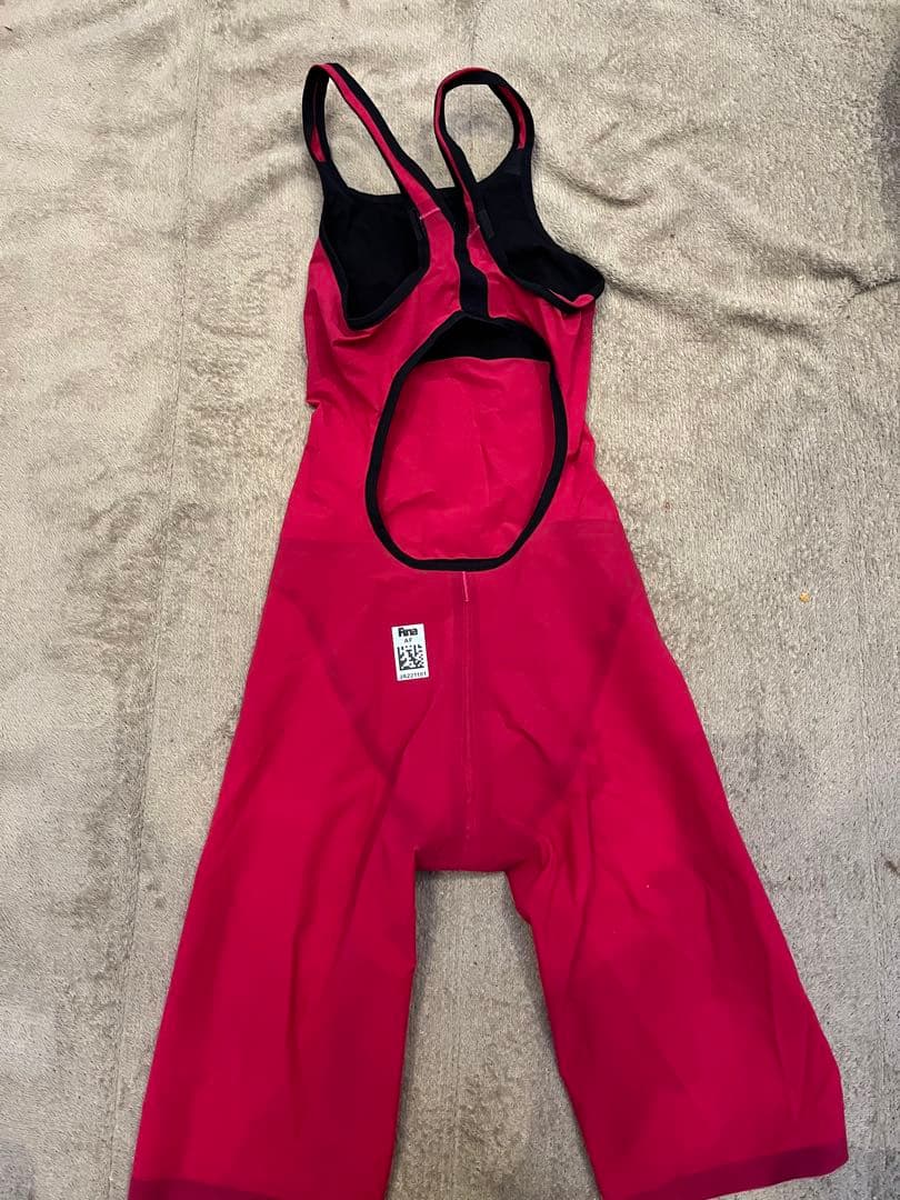 Jaked 競泳水着 マゼンダ　定価38500から半額‼️