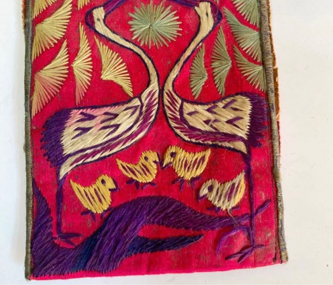 李朝　刺繍 鳥　韓国　古美術　朝鮮