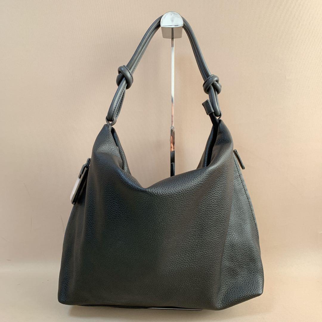 ear PAPILLONNER A4対応 樹脂パーツワンハンドルバッグ　ブラック