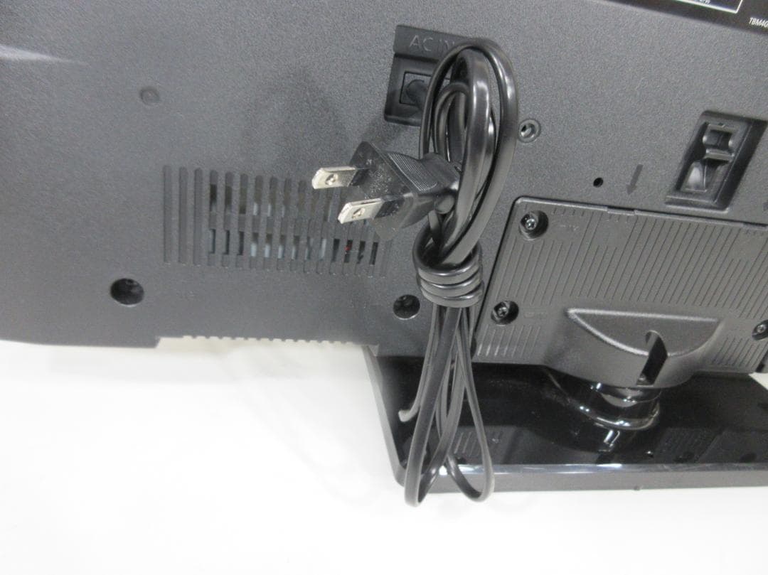 M0912U Panasonic 32型液晶テレビ TH-32J300 24年