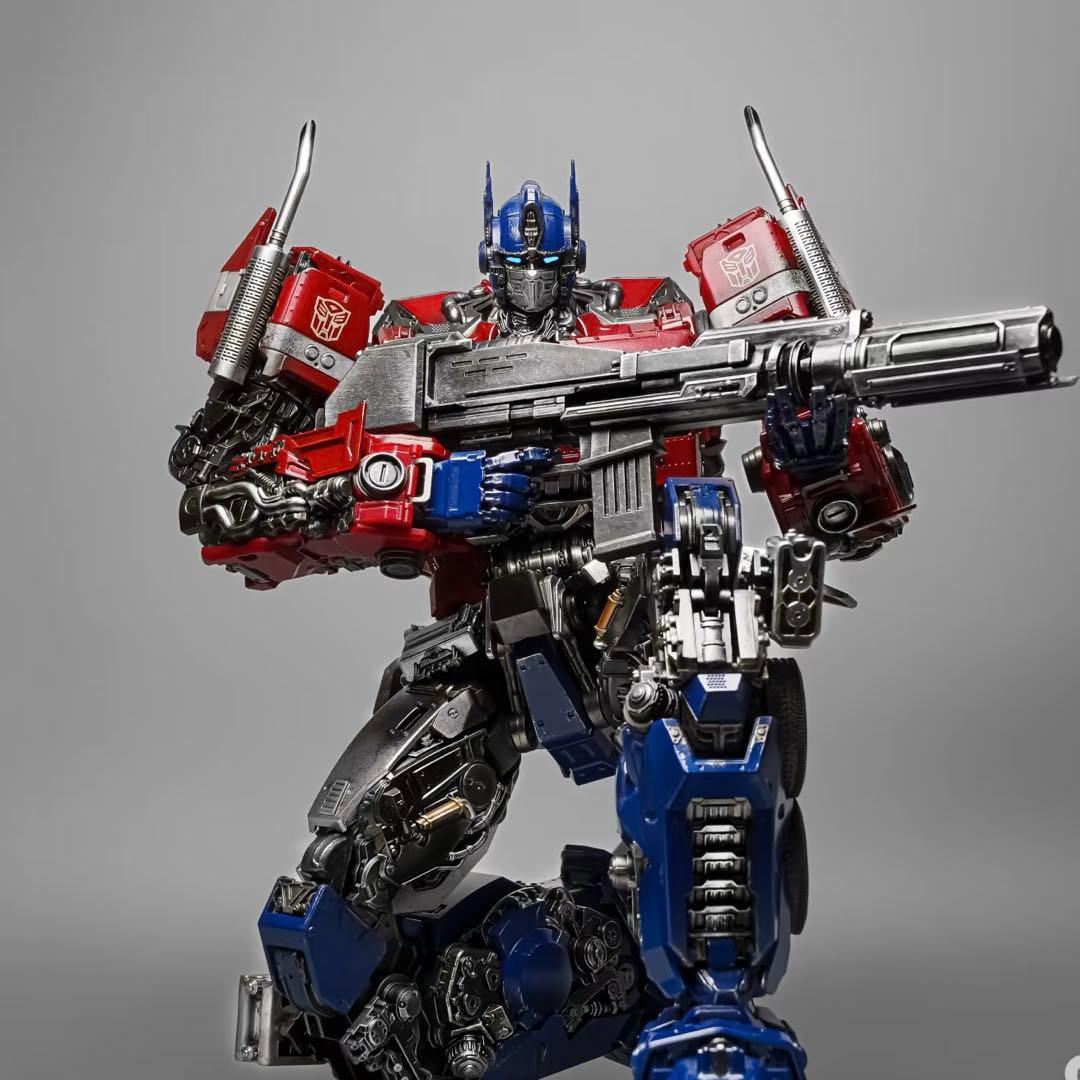 スリーゼロ　トランスフォーマー　DLX オプティマス プライム(バンブルビー)