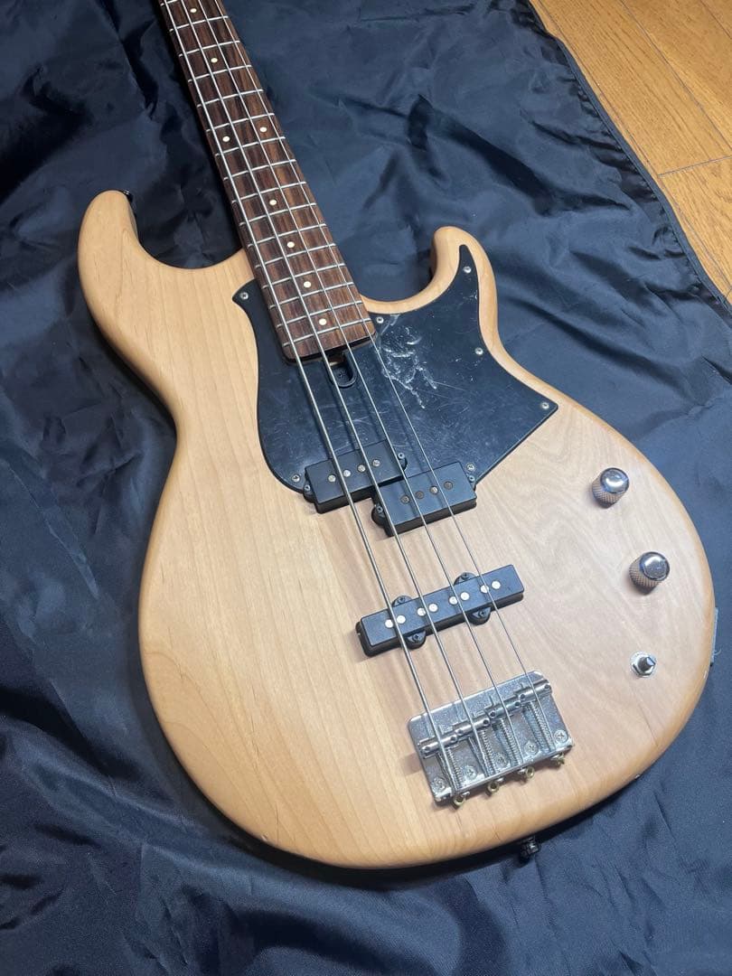 ヤマハYamaha ジャズベースBB234 木目調　中古