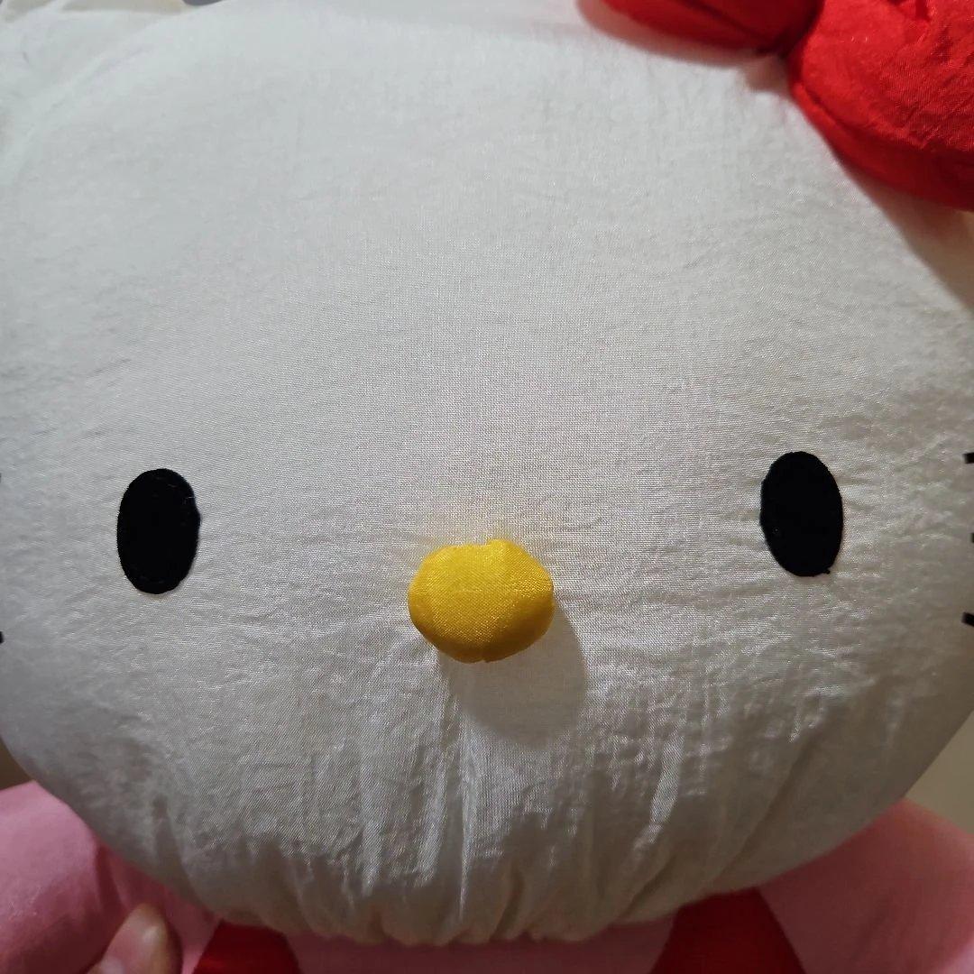 サンリオ　キティ　シャカシャカ　ぬいぐるみ