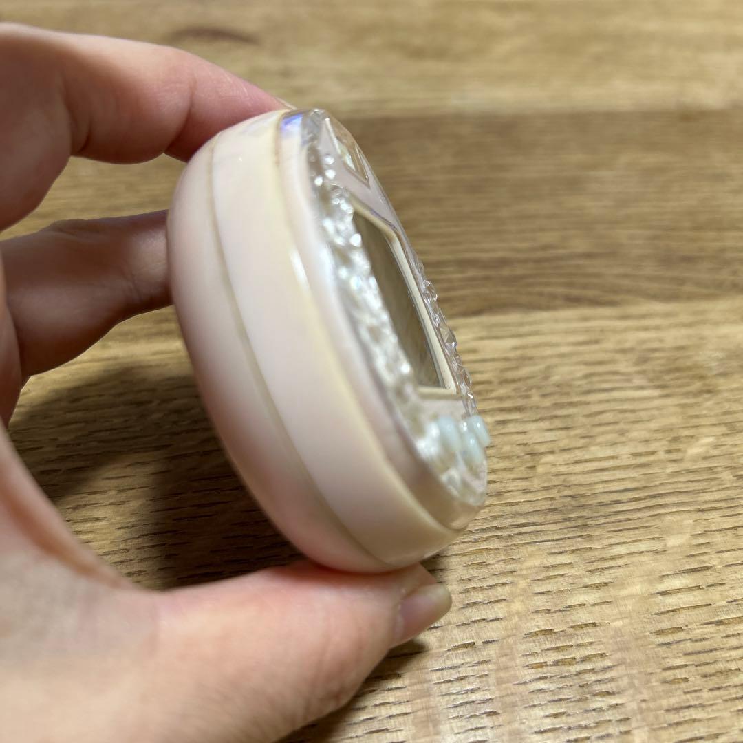 d*3様 たまごっちピース　Tamagotchi P's ピンク本体　たまデコピ