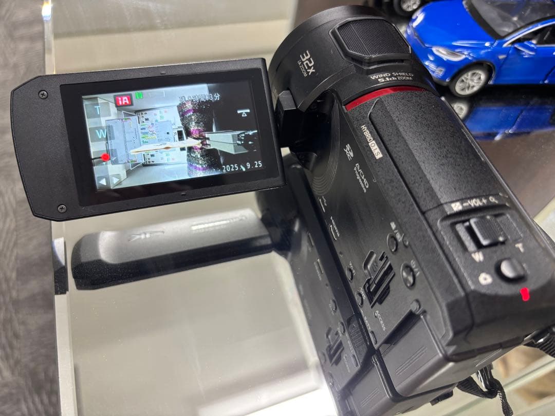 Panasonic HC-VX2MS 4K ビデオカメラ 充電器とバッテリー付