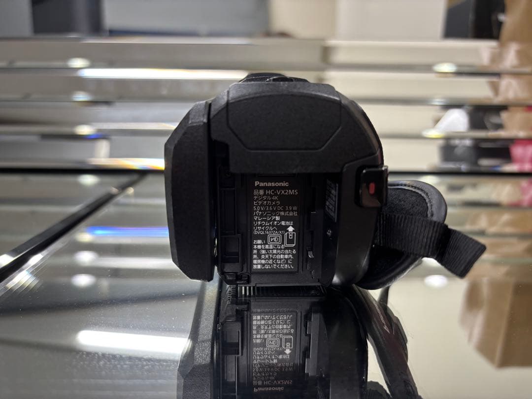 Panasonic HC-VX2MS 4K ビデオカメラ 充電器とバッテリー付