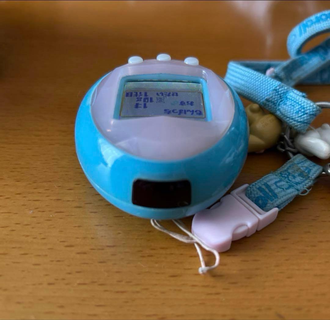 たまごっちiD (レアカラー)ミルキーブルー