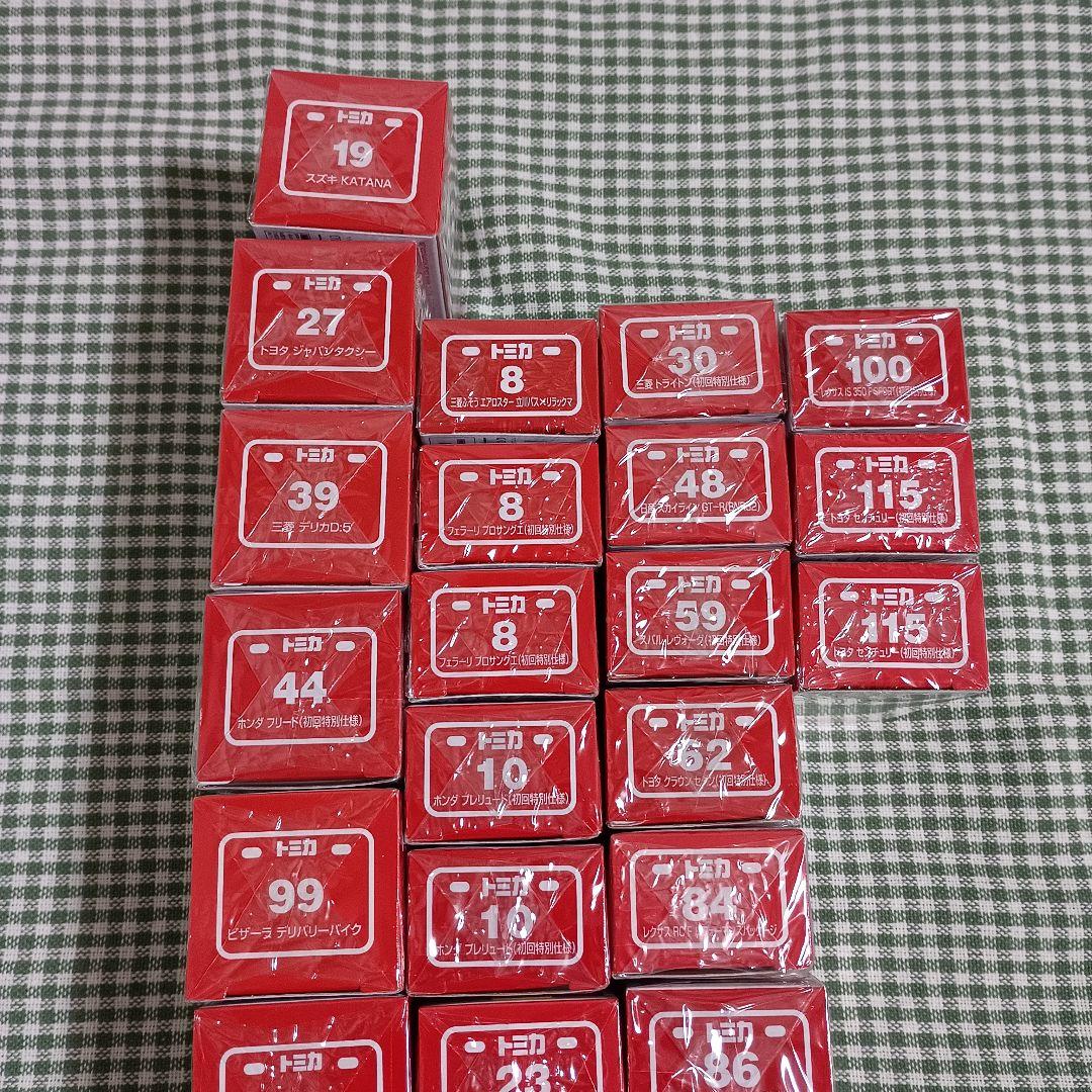 y*e様 トミカ 27台 セット 初回 通常 ミニカー まとめ売り セット売り