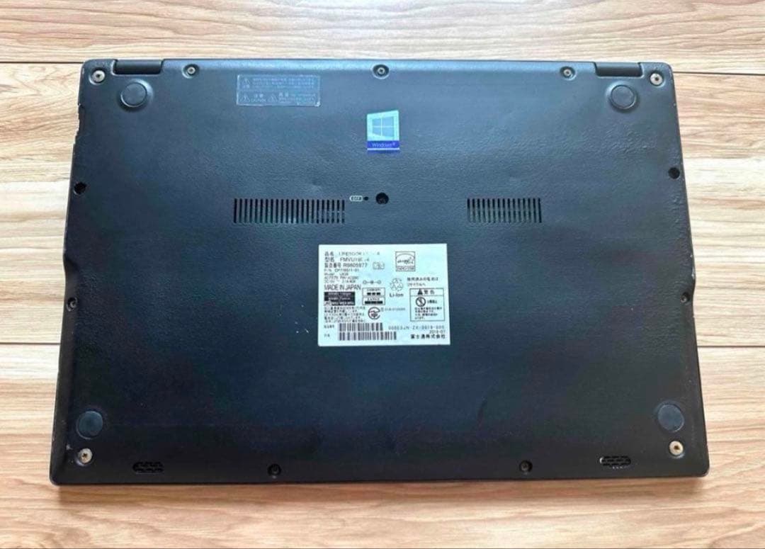 2019年モデル第8世代 BT良好8/256GB！LIFEBOOK U939/A